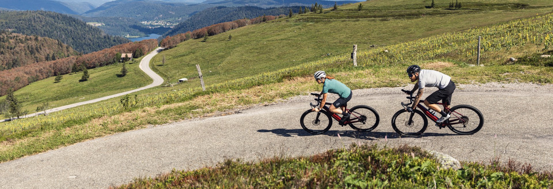 dimanche action couple dimanche action couple